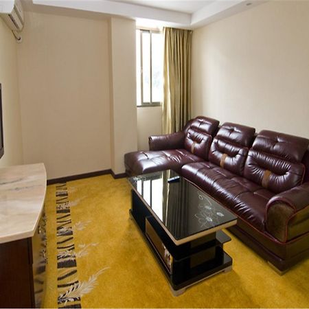 Lu Jiang Tian Yue Hotel Guangzhou Exterior foto