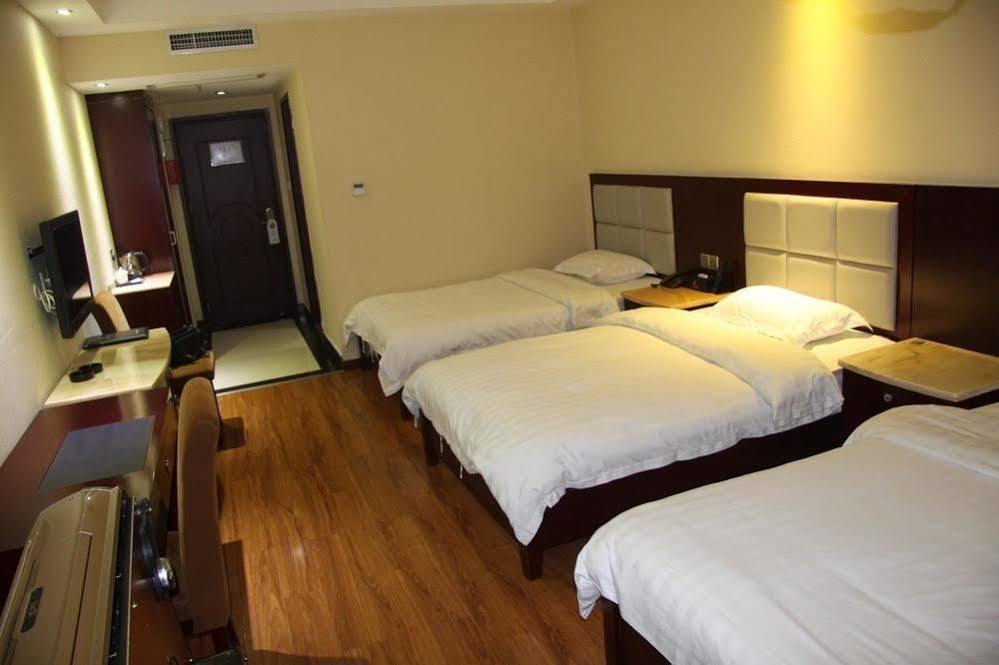 Lu Jiang Tian Yue Hotel Guangzhou Exterior foto