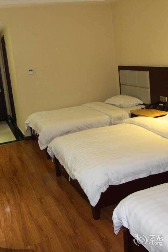 Lu Jiang Tian Yue Hotel Guangzhou Exterior foto